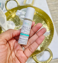Load image into Gallery viewer, Cuticle Oil Roll On