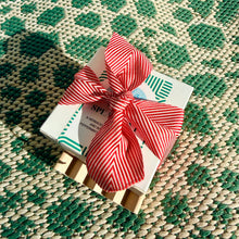 Load image into Gallery viewer, Soap + Dish Gift Set